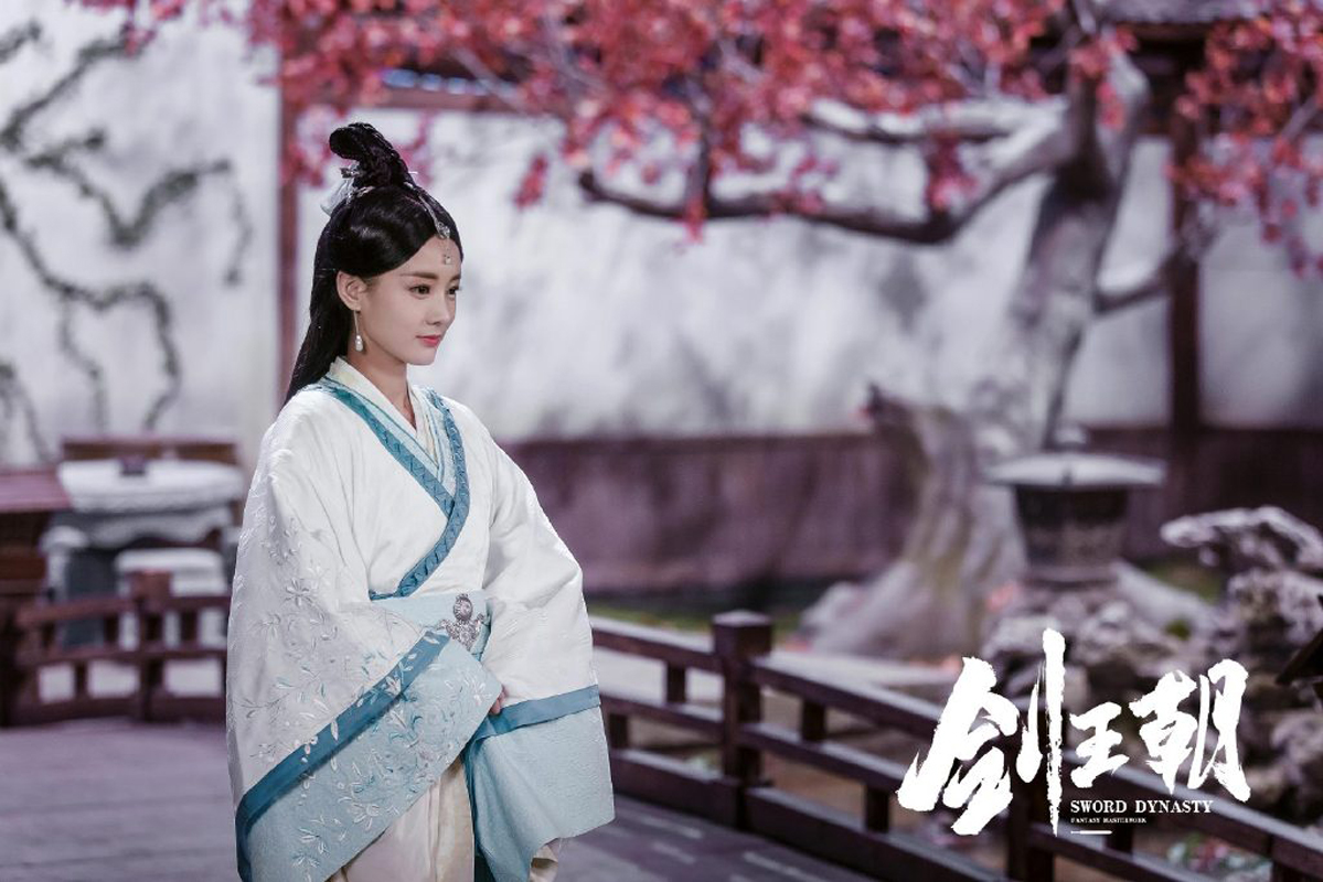 姚笛|《剑王朝》阵容蛮强大的，按理说收视不会扑街？