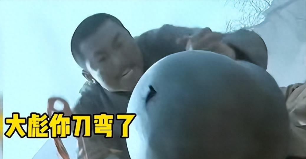 《亮剑》中的穿帮镜头，有些离谱到让人笑掉大牙！