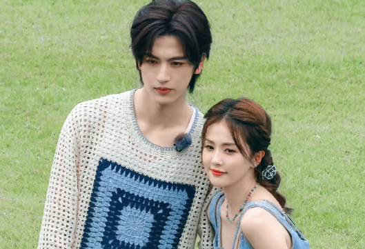 张凌赫|《奔跑吧》最新一期的预告，白鹿张凌赫合体，你们期待吗