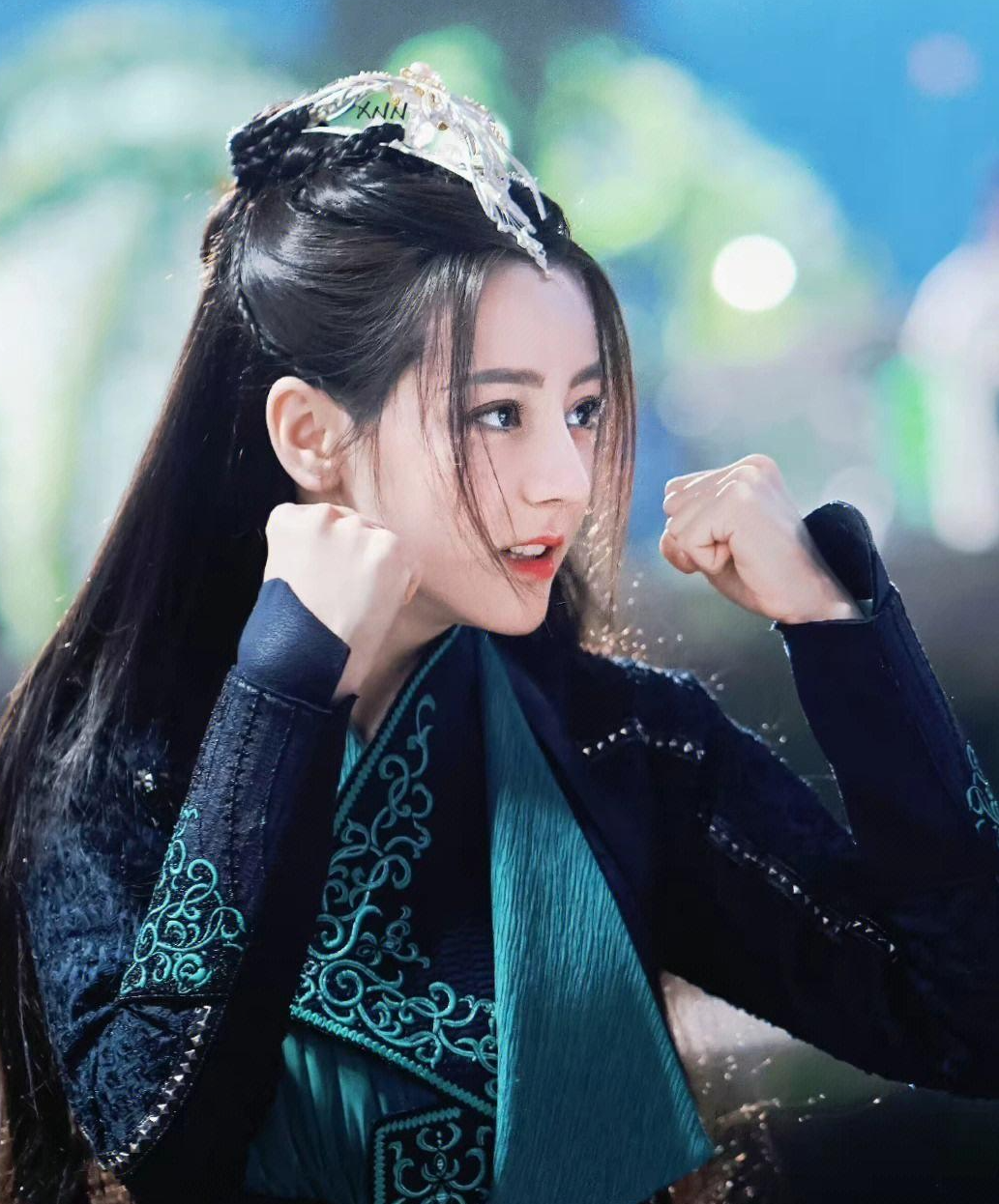 杨紫|杨紫新剧班底差?《承欢记》组训已出,网传编剧在业内名声不好!