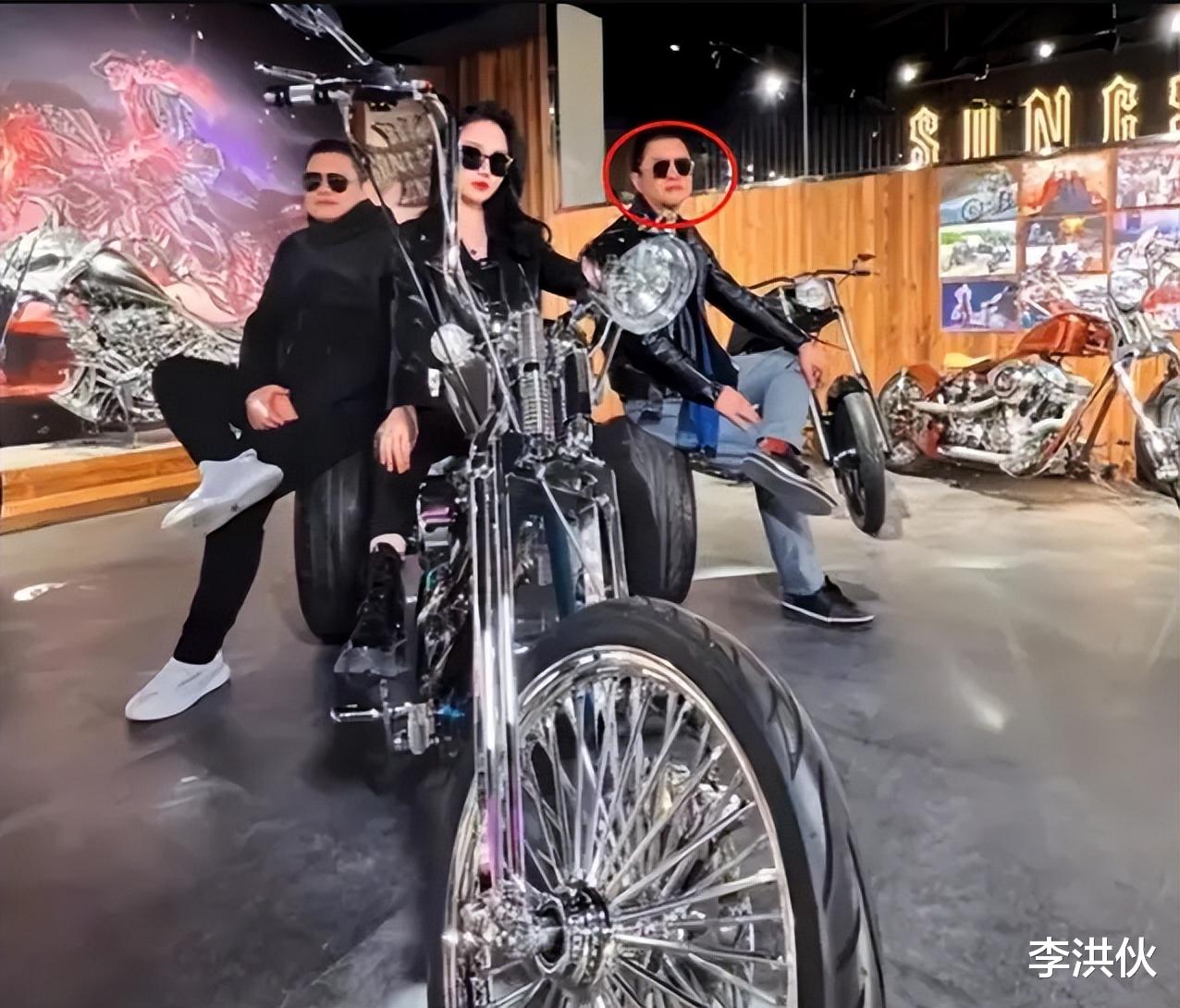 李亚鹏|从一个坑跳进另一个坑,李亚鹏宣布进入电动车领域,已投资八个亿