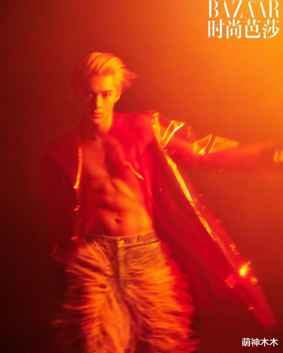 王鹤棣新封卖出近800万,未修图肚腩暴露被嘲,大粉催销量惹争议