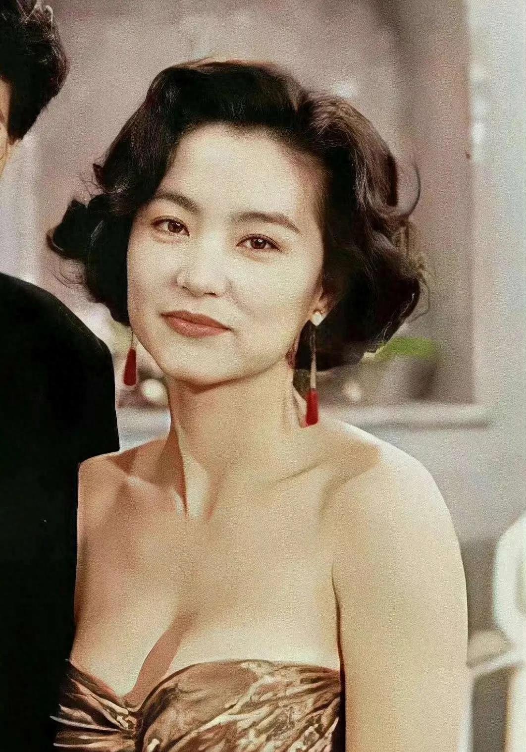 这5位女星,个个美艳动人,最后却选择了回归家庭