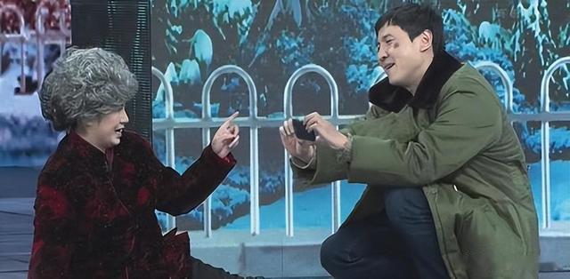 善恶到头终有报，44岁“败光路人缘”的沈腾，终于从神坛跌落了