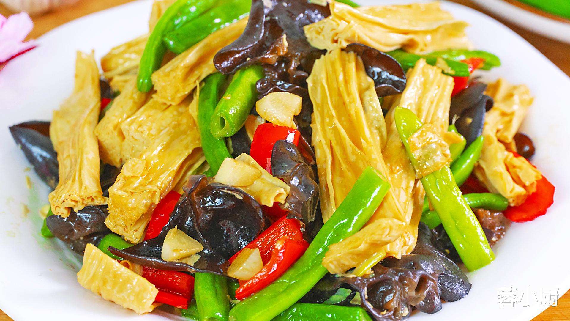 美食教程|“7月不排毒,一年都会堵”,多吃5道天然“排毒菜”,无毒一身轻