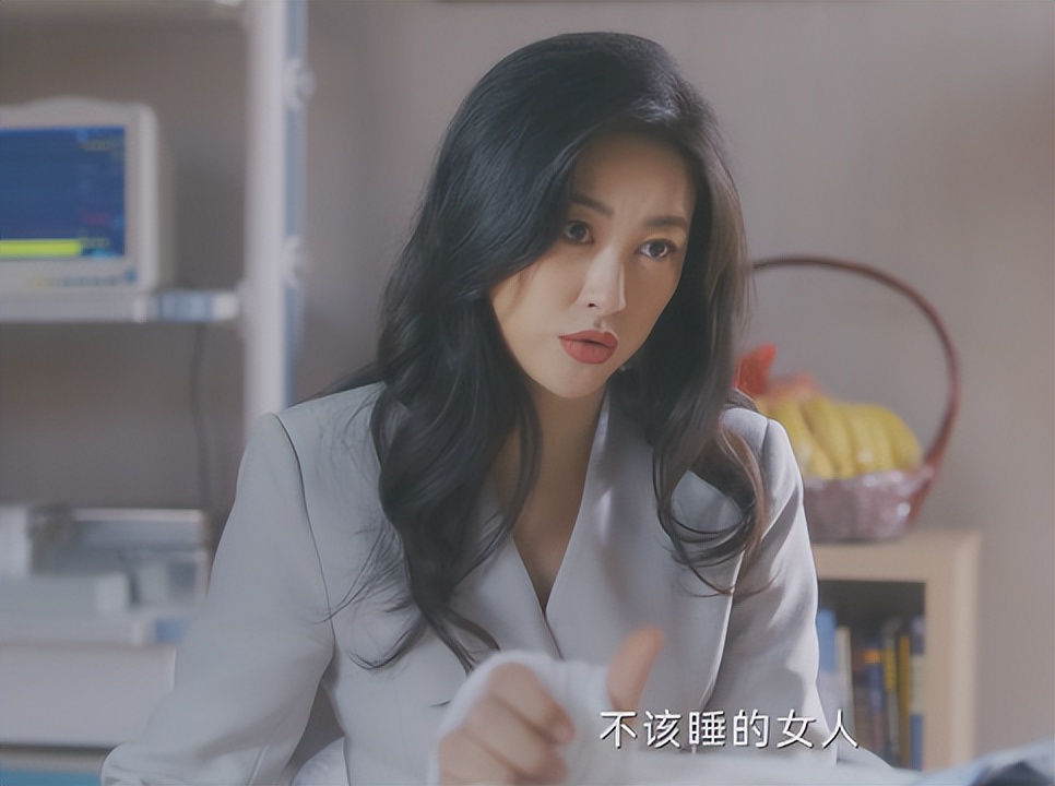 对不起，我弃剧了，《骄阳伴我》剧情越来越离谱，编剧真有你的！