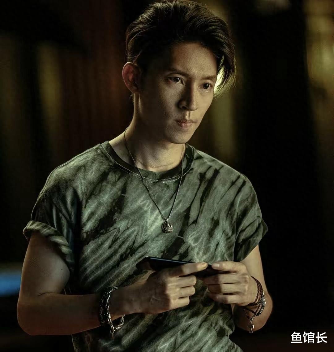 《第8个嫌疑人》运气好,积压4年才上映,男配成影视圈当红大咖