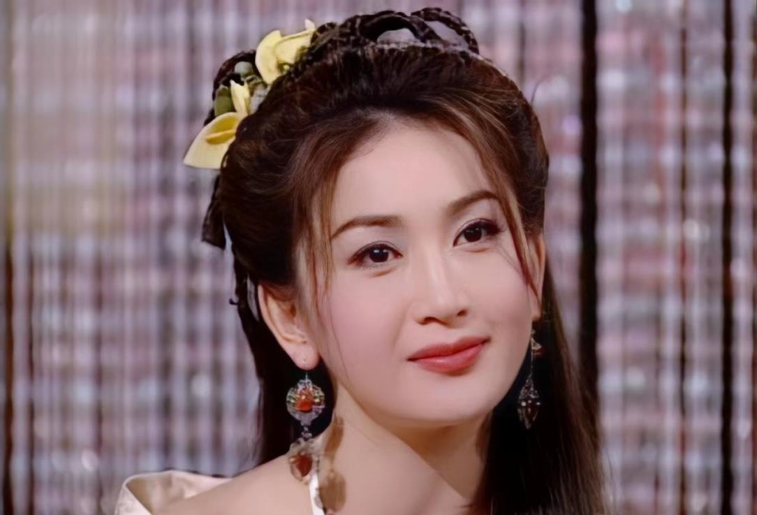 这次轮到《封神》导演翻车了,人类哺乳器官一出,观众直呼辣眼睛!