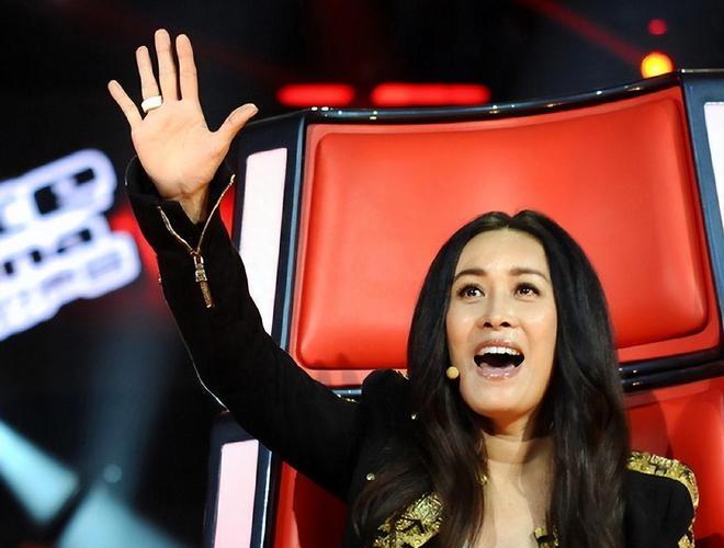 那英|好声音风波持续升级!导师那英突然传出两个坏消息,真让人捏把汗