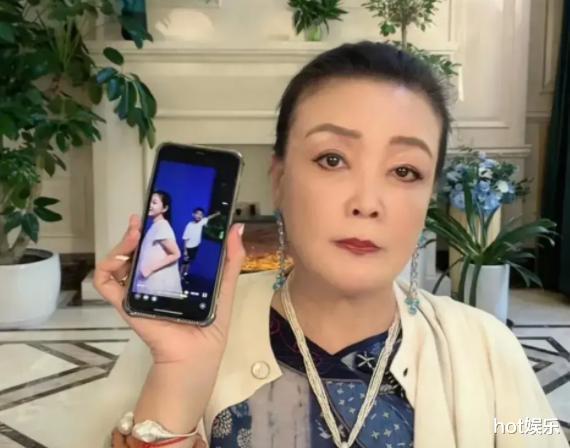 张颖颖搬杭州创业,江景房,超大落地窗,张兰透露孙儿没回北京