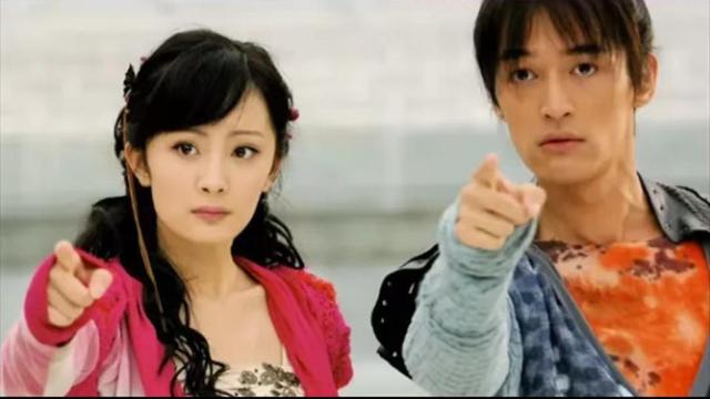 杨幂|杨幂:一个失误,遭陈红踢出“京圈”;铤而走险,终于走到今天