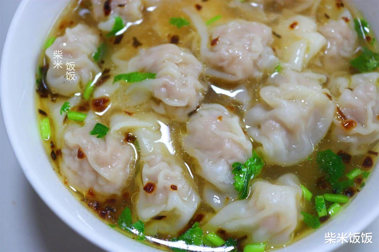 馄饨|网红千里香馄饨，肉馅软嫩弹牙，皮薄馅大，汤鲜味美