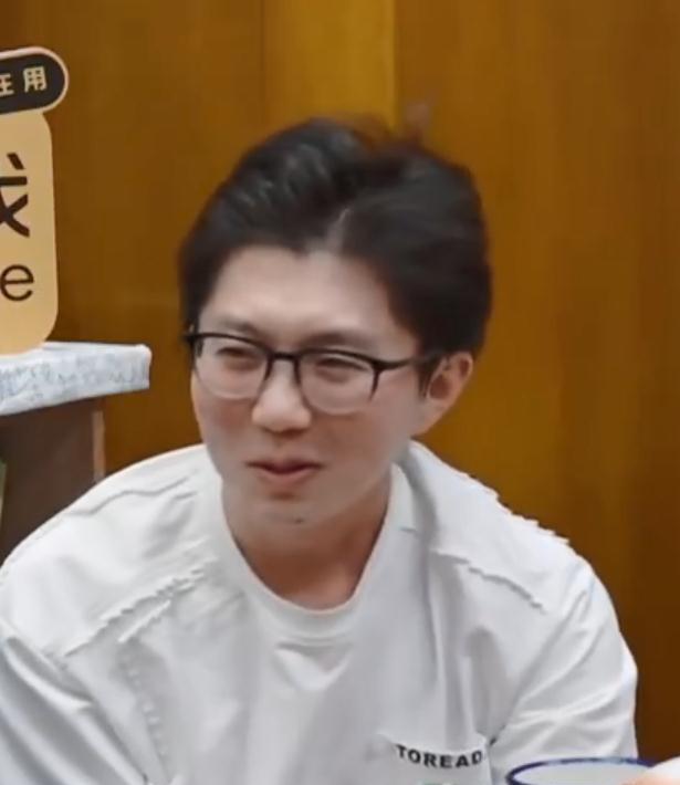 杨幂|《向往7》黄磊一反常态，从不欢送嘉宾的他，主动申请亲自送周迅