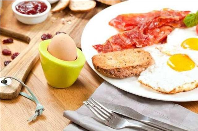 医生提醒：经常吃花生的人，患上这种病的几率很大！许多人已中招