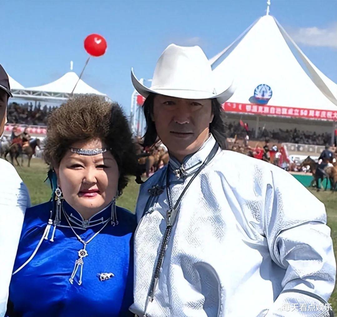 《吉祥三宝》现状：爸爸去世，亲生女儿远嫁韩国生子，妈妈孤独一人
