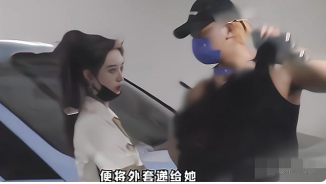 天呐？顶流演唱会都没人去，这下真糊透了…