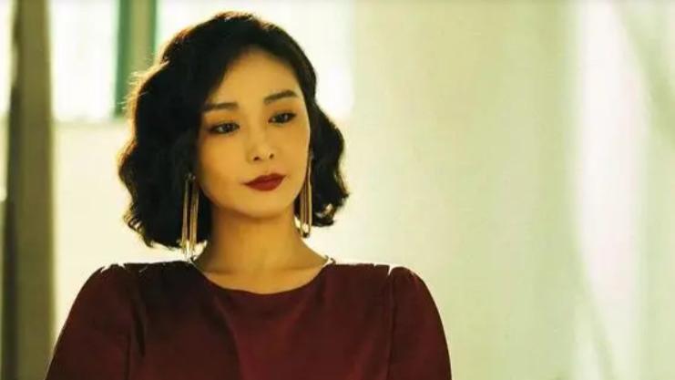 2023年爆火的10位美女明星，个个火得一塌糊涂，个个赚得盆满钵满