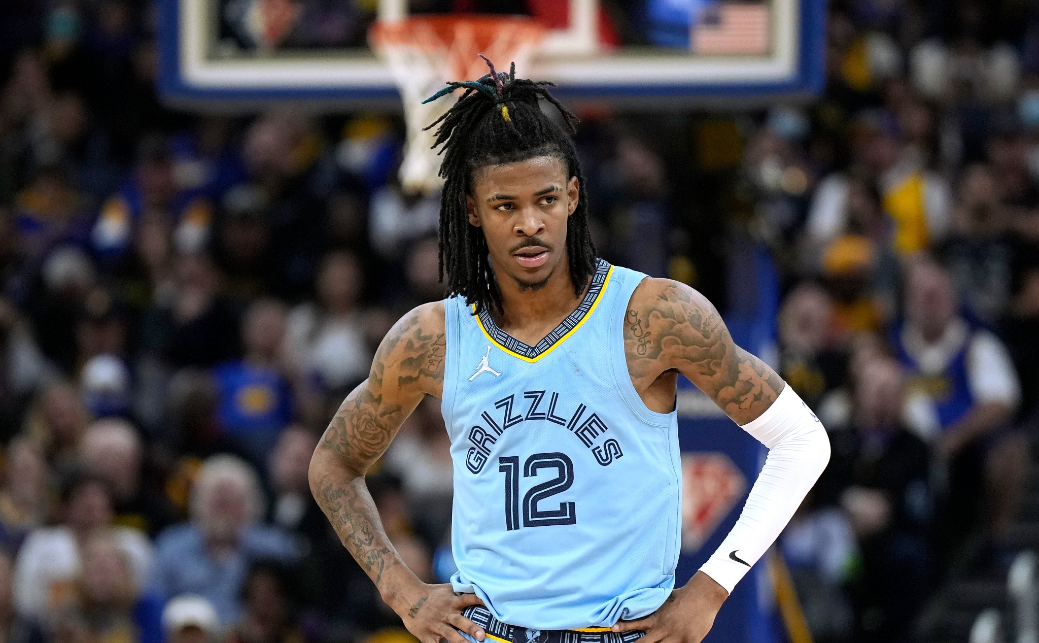 5月中旬,孟菲斯灰熊球星贾莫兰特在与友人开直播的时候再次持枪露镜头