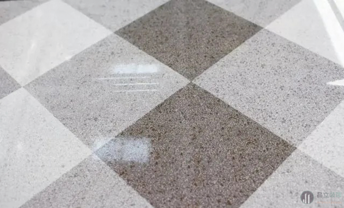 高校|办公室装修防滑地砖 、釉面砖施工要求有何不同?