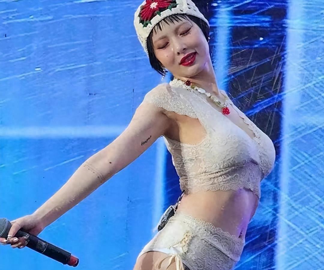 没想到一场疯马秀,把韩国女星遭遇的“性暴露”,彻底揭开