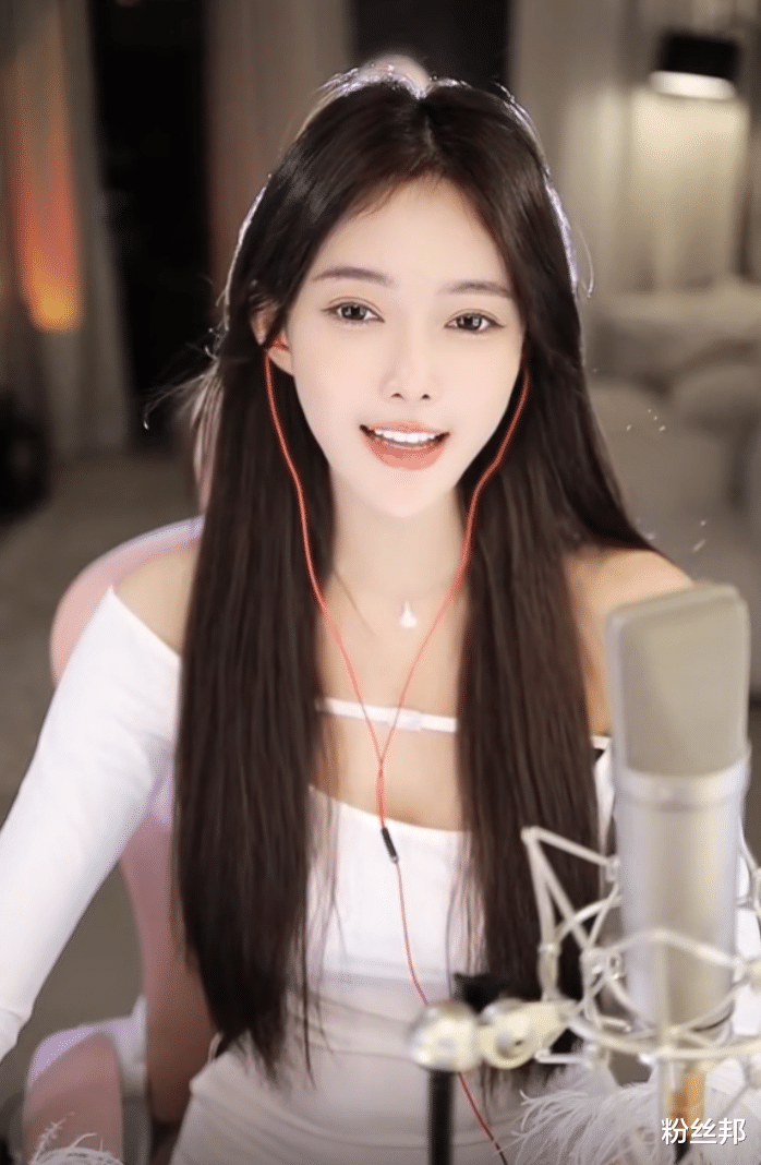 芮甜甜自曝相亲经历，花钱大手大脚没人敢娶，榜一大哥说愿意接盘