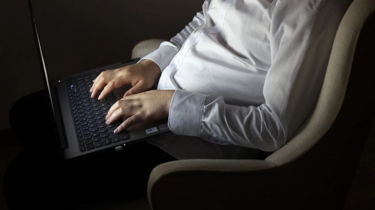 有这4种习惯的人，最容易被肝病“盯上”，如果有赶紧改掉