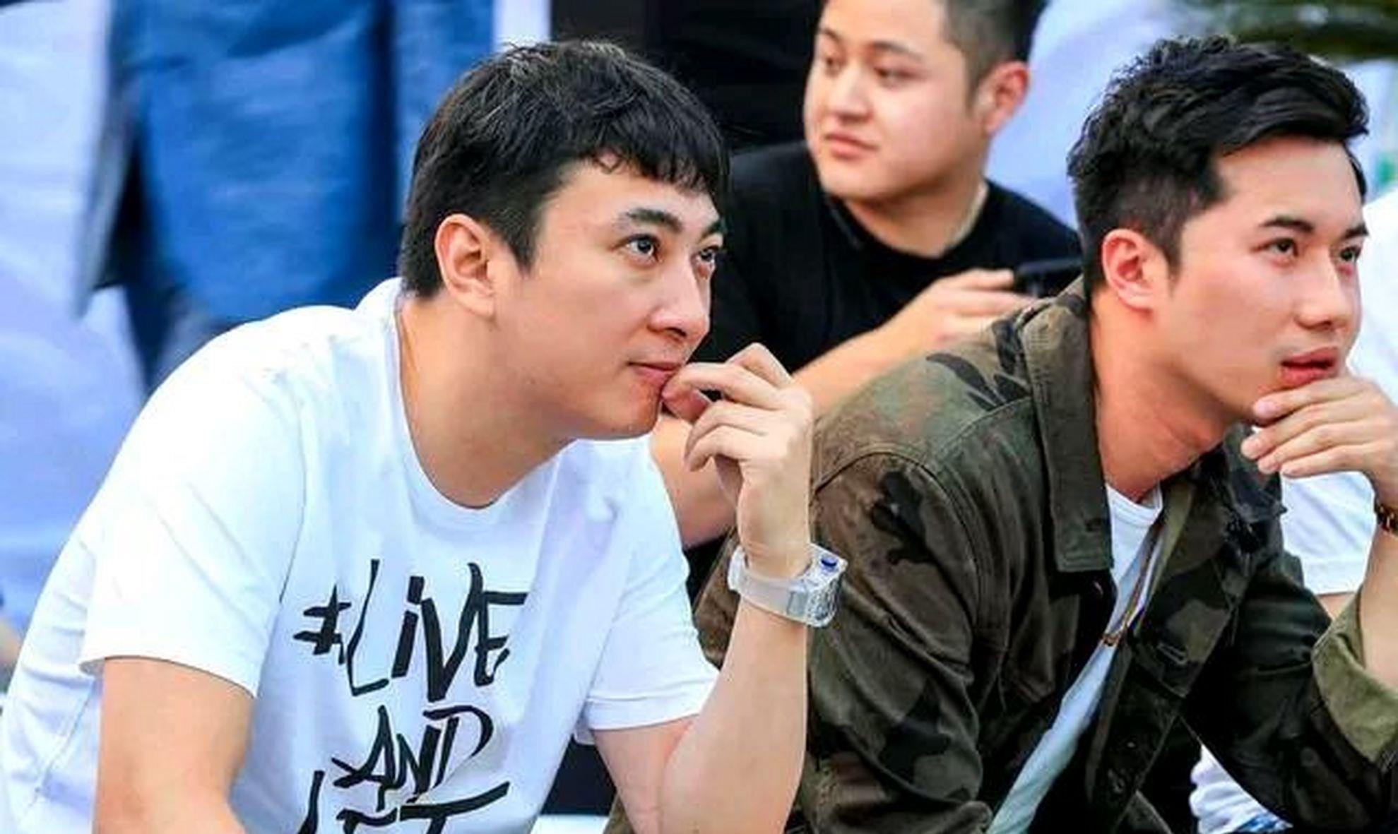 冯绍峰离婚抑郁,冯母送1亿豪宅求复婚,赵丽颖完胜翻身