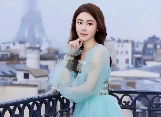 欧美明星|蔡天凤妈妈花姐富豪生活被质疑，疑似伪豪门，3处细节显蹊跷