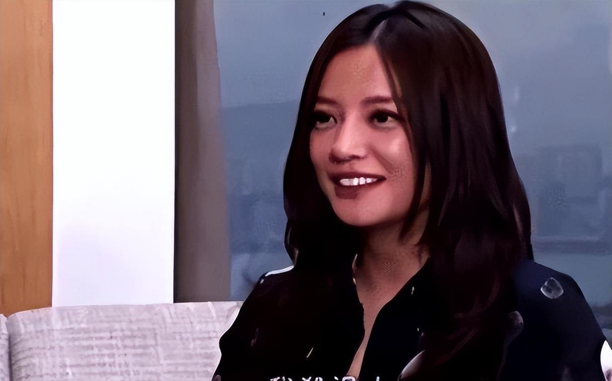 又见双面人！她是“精日分子”，出名后试图删除言论建立完美人设