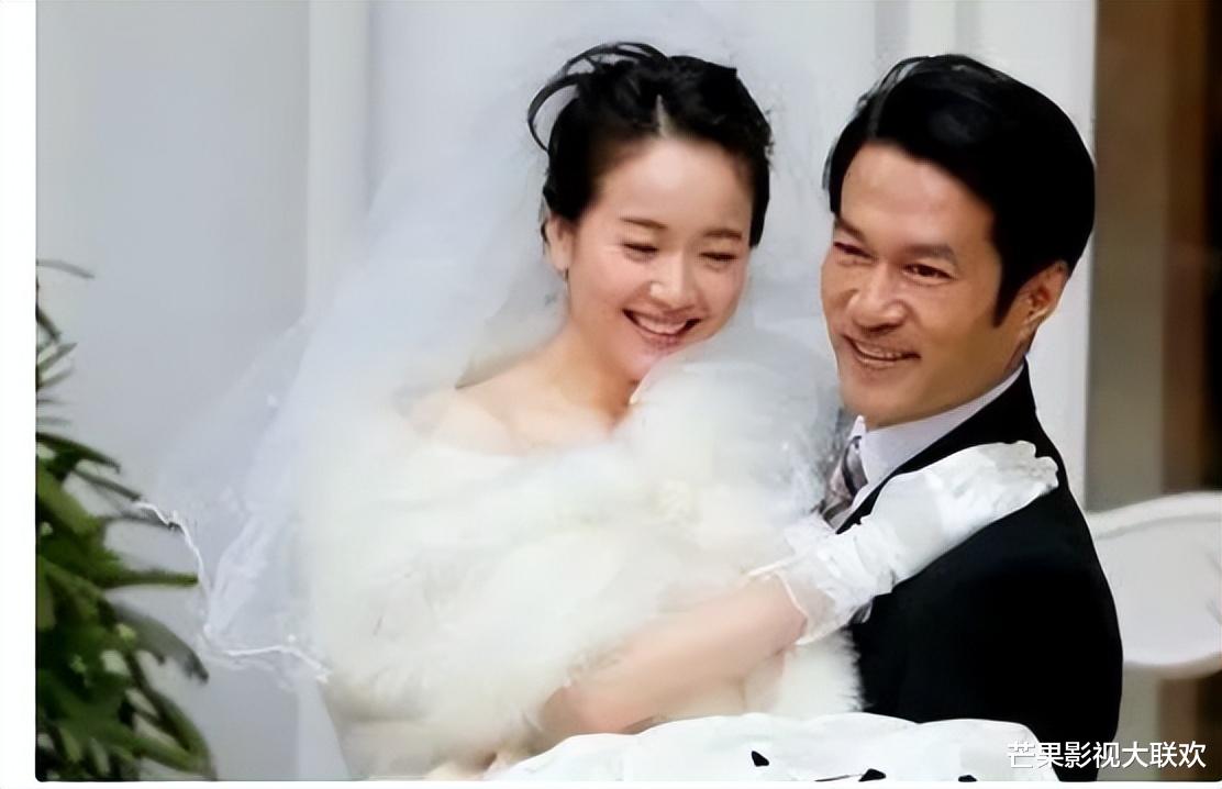 这一次,再多的名和利都救不了“风流成性”的左小青