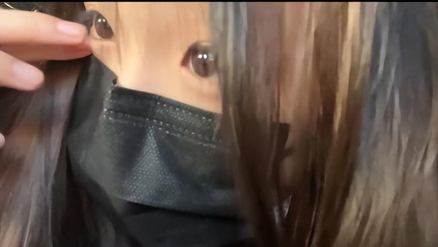 钟丽缇|钟丽缇二女儿情绪低落，频分享负面动态引担忧，父母婚姻状态成谜