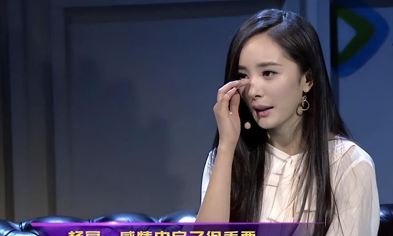 郑爽|郑爽曾在粉丝群曝景甜张继科事件细节,还顺便曝光杨幂刘恺威秘事!