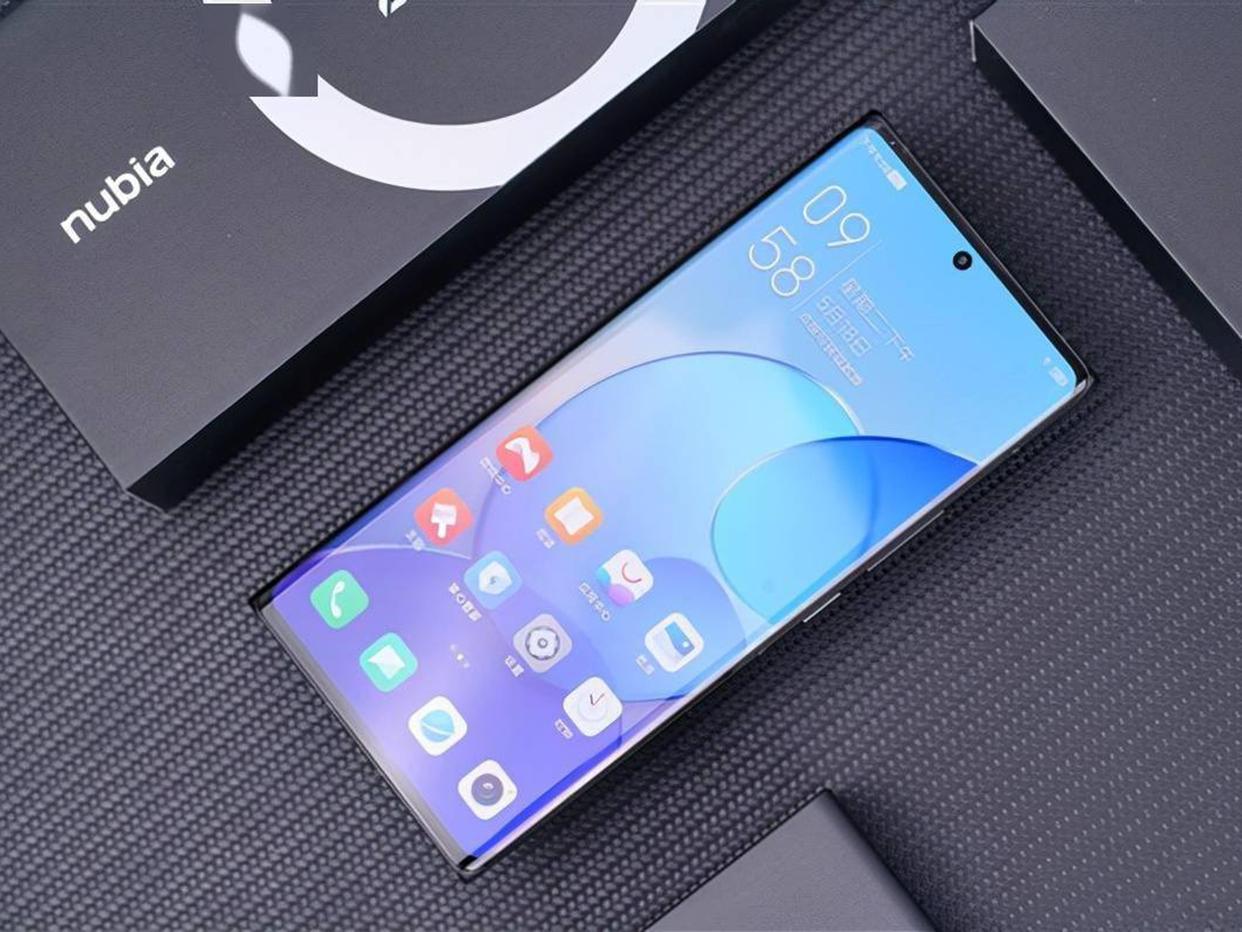 高通骁龙|2599入手第二代骁龙8,并且是曲面屏,是目前唯一“价格屠夫”