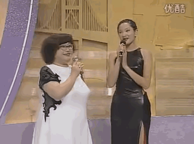 瞿颖|凭一双腿火了30年，如今52岁仍未婚，“国内第一名模”活得太漂亮