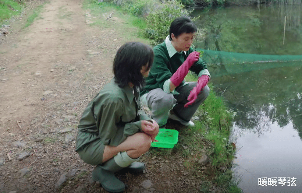 李宇春|看了吴越的综艺首秀,就懂陈建斌当年的选择,她有一点不如蒋勤勤