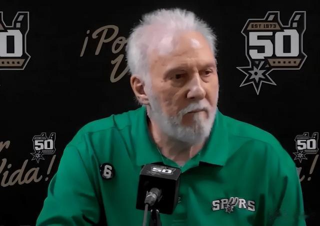 NBA早报:詹皇回怼记者,KD来到历史14位,哈登斩获2万4