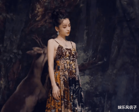 曝baby遭软封杀? 已录综艺延播,周边下架照片被禁,疑买热搜试水