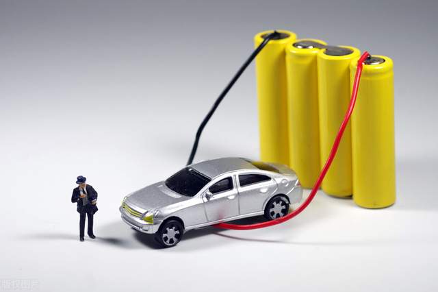 南京|300多位毕业生被解约,南京一企业被指视校招为儿戏,赔3000完事