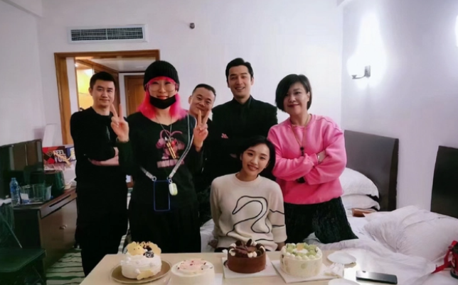 胡歌|胡歌官宣结婚是被迫？网络大V曝料称：他的岳父到处说女婿是胡歌