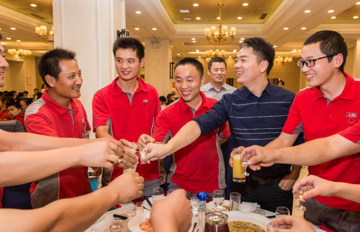 |章泽天：母亲节三倍的爱，暗示自己怀3胎