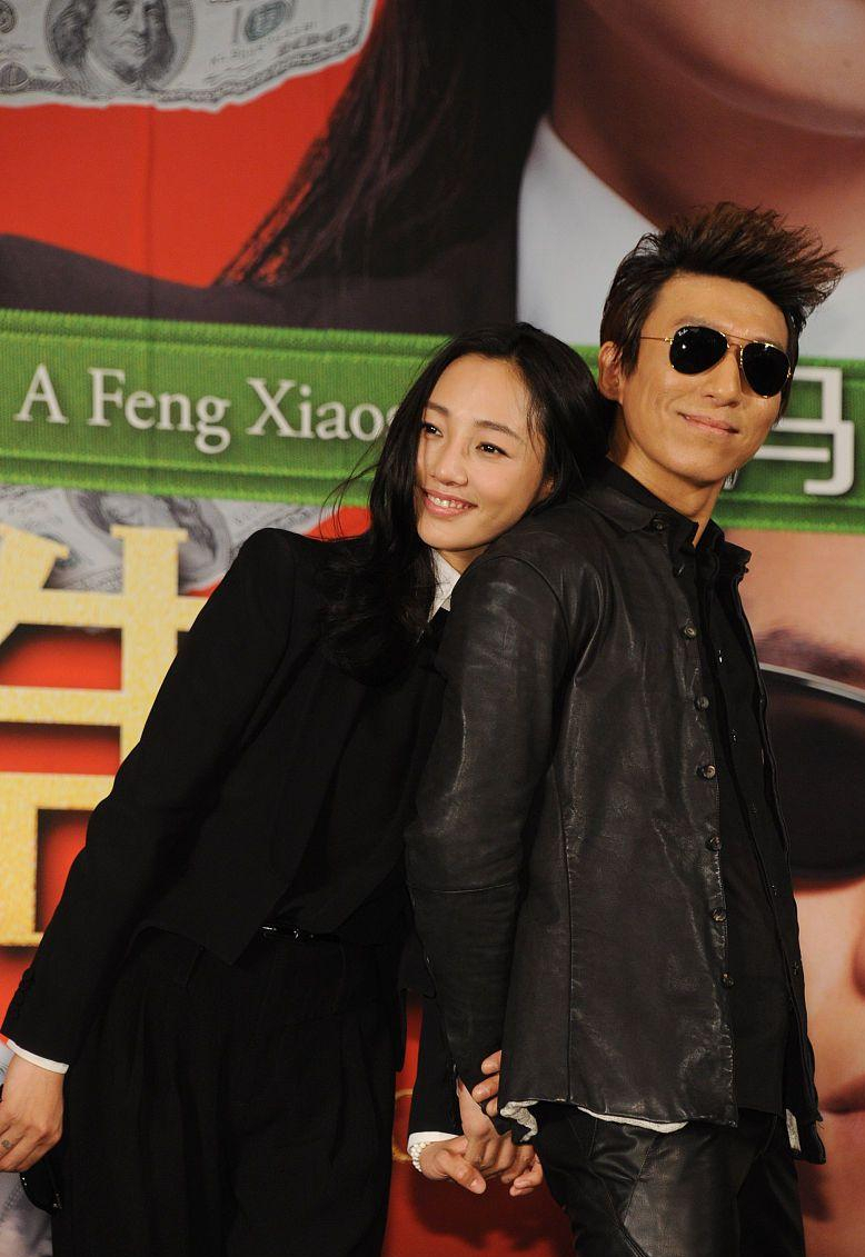 白百何|明星离婚后像变了个人,白百何变化不大,陈羽凡好似“整容”