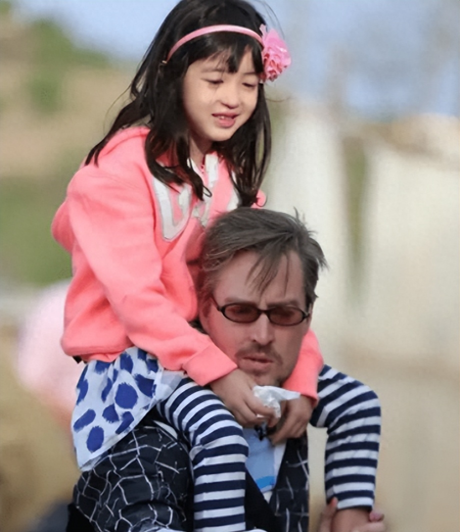 夏克立家暴事件大反转,黄嘉千自导自演,网友:惹不起湾湾女星!