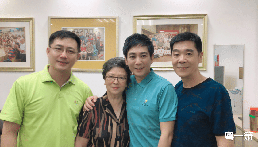 爱奇艺|46岁的“康祈祖”徐若琪仍未走出中年危机,康家四嫂至今依然空缺