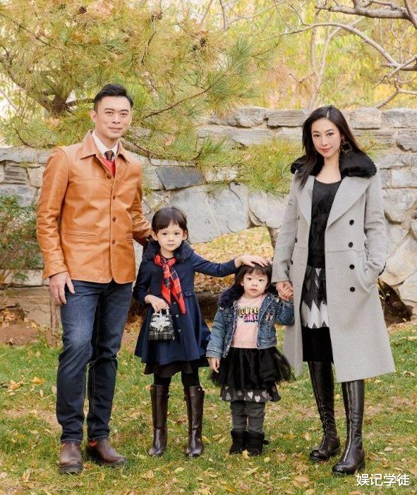 闹别扭？樊少皇小9岁妻子深夜发文引猜测，隔空喊话“失联”丈夫