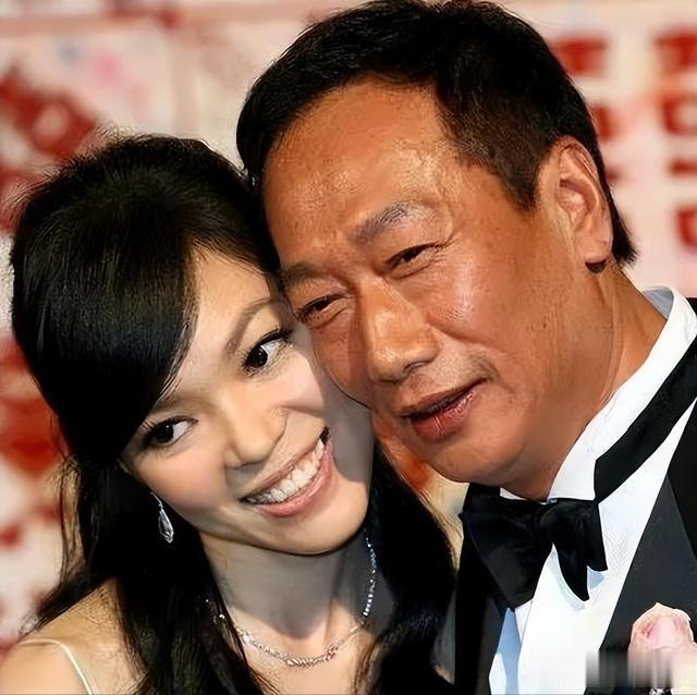 400亿豪门阔太,连生3胎还想为72岁郭台铭生第4胎,是林心如闺蜜