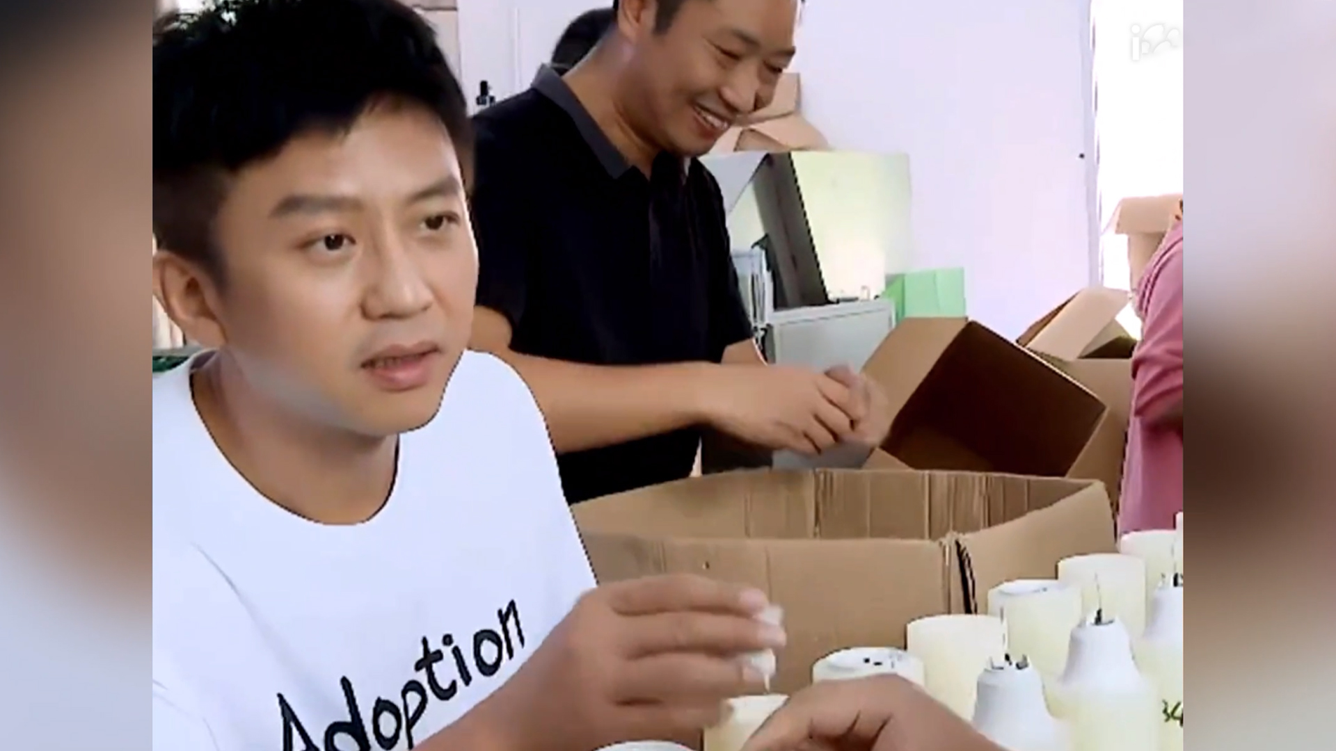 当身价百亿的邓超去流水线打工却直接被无视,会是怎么的情况呢?