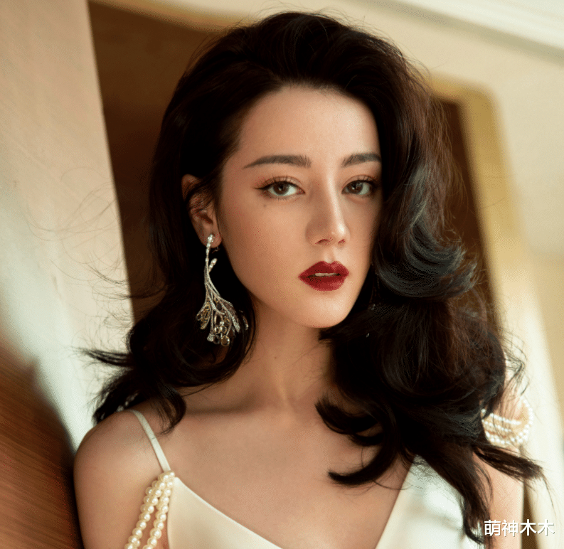 迪丽热巴|热巴声明来了!否认近期传闻称消息不实,没有强调单身未孕遭质疑