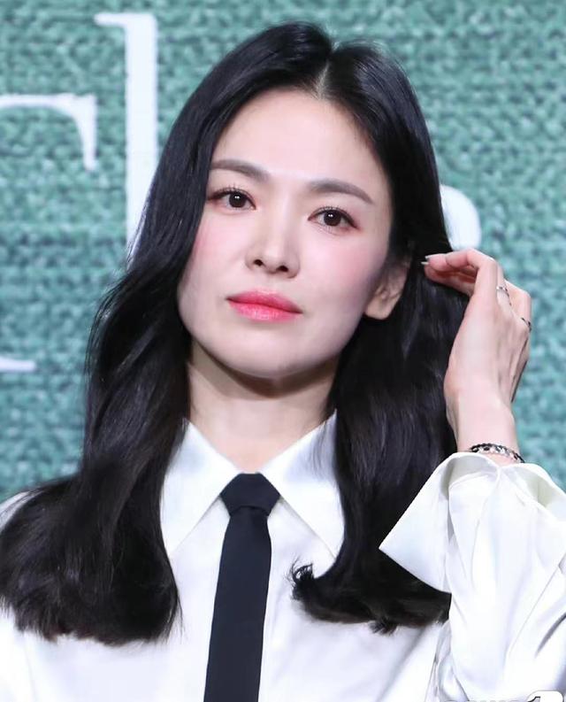 宋仲基|宋慧乔新剧播出不接受采访,疑受宋仲基新恋情影响,担心焦点被抢