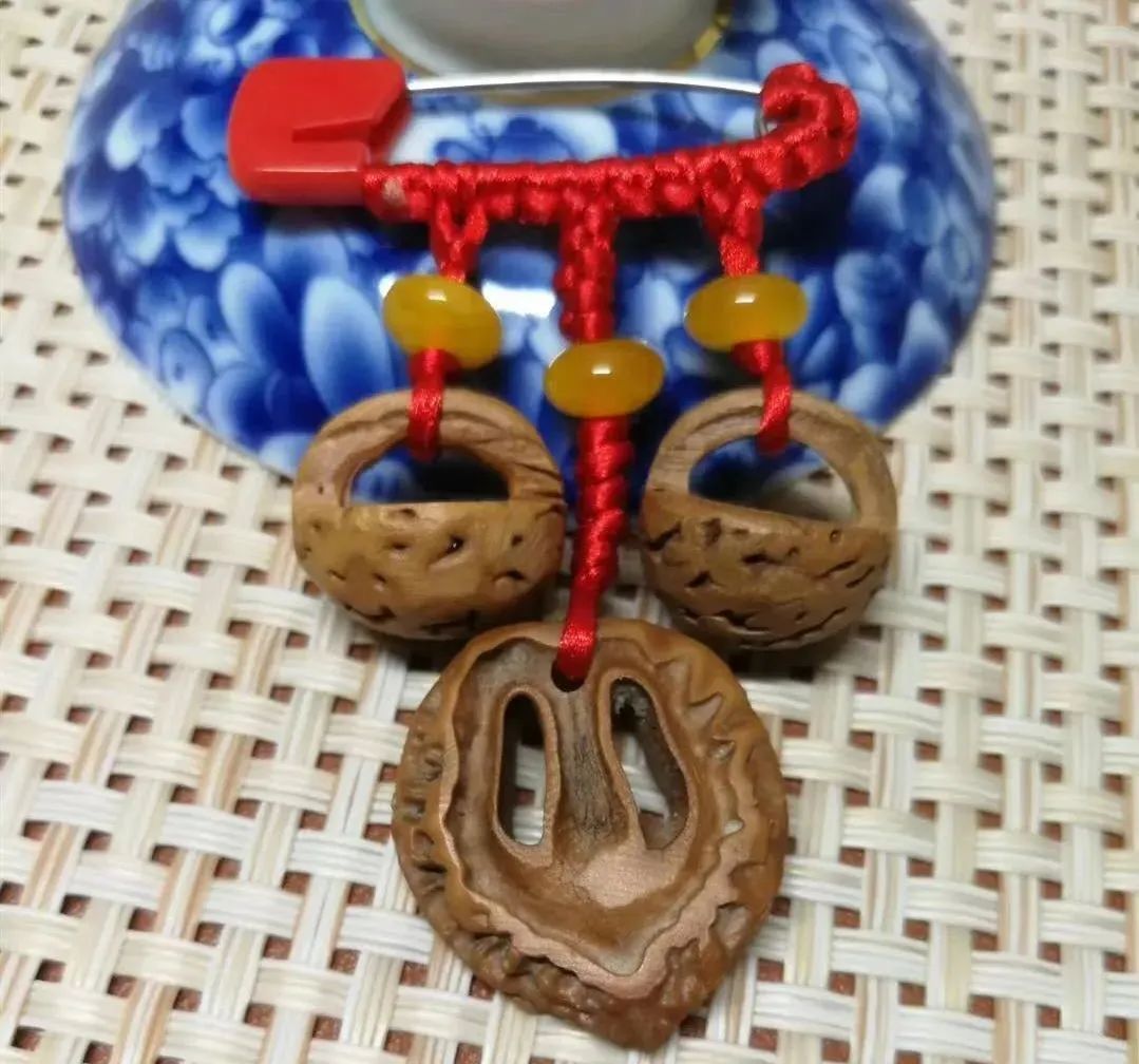 小桃核有着大讲究，每一样都不可小觑