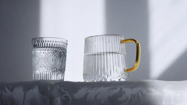 排大便时“先硬后软”，可能是身体出现了这4种问题，要及时调理